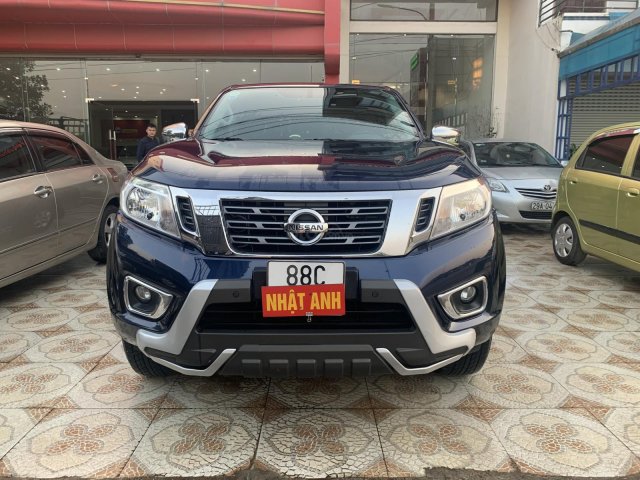 Cần bán Nissan Navara 2.5 Premium năm sản xuất 2019, màu xanh lam, nhập khẩu nguyên chiếc, 560 triệu