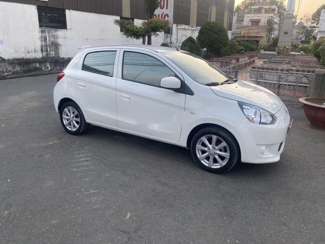 Cần bán xe Mitsubishi Mirage đời 2014, xe nhập0