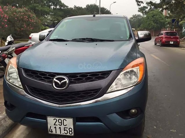 Bán xe Mazda BT 50 năm 2014, màu xanh lam, xe nhập, số sàn 