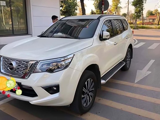 Cần bán gấp Nissan Terra 2.5V năm 2019, màu trắng, nhập khẩu 