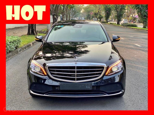 MBA Auto - Bán xe Mercedes C200 Exclusive đen 2019 - trả trước 750 triệu nhận xe luôn