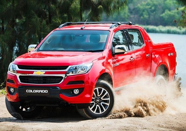 Bán Chevrolet Colorado LT 2.5MT đời 2020, màu đỏ, nhập khẩu, 621 triệu0