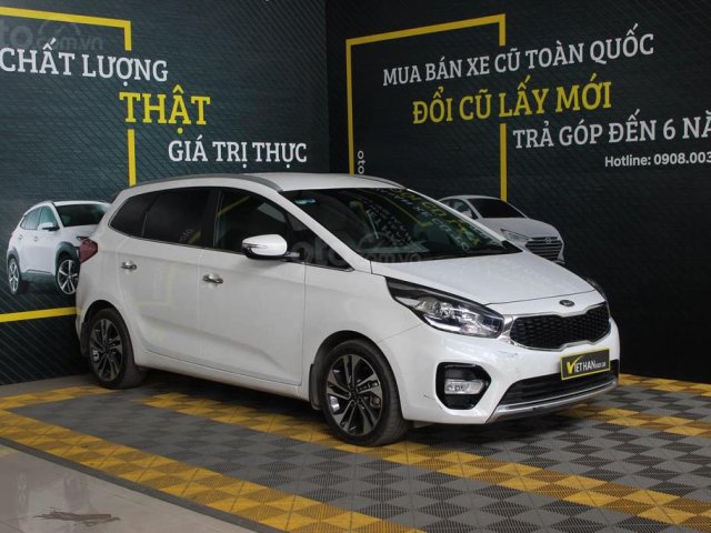 Kia Rondo GAT 2.0AT 2019, xe lướt cực mới