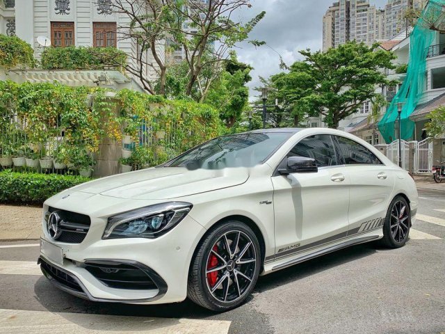 Soi kỹ xế độ MercedesAMG CLA 45 phong cách Taxi cực lạ