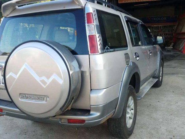 Bán Ford Everest đời 2007, màu bạc