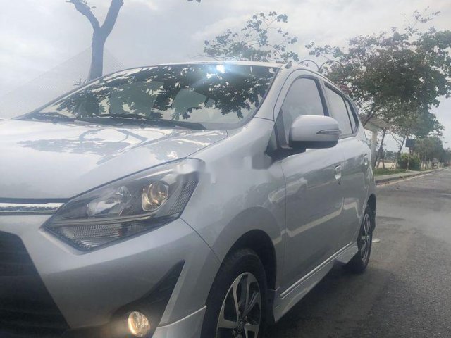 Bán ô tô Toyota Wigo đời 2018, màu bạc, nhập khẩu nguyên chiếc xe gia đình giá cạnh tranh0