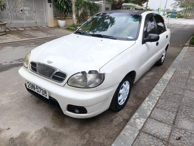 Cần bán gấp Daewoo Lanos 2005, màu trắng