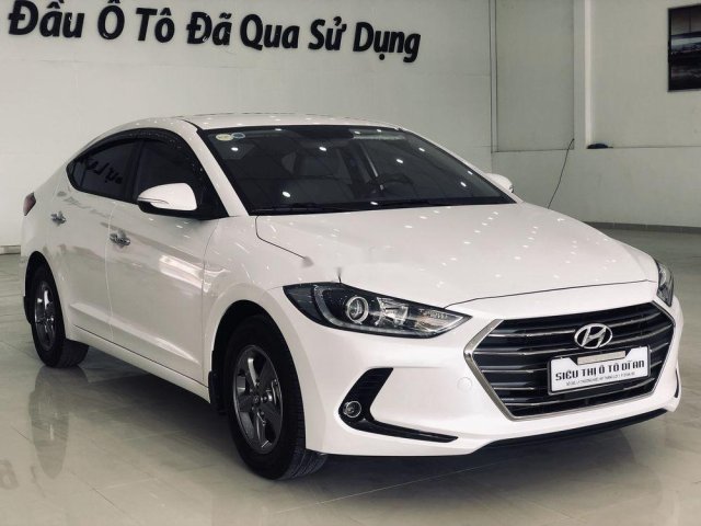 Bán Hyundai Elantra đời 2016, màu trắng đẹp như mới, giá chỉ 455 triệu0