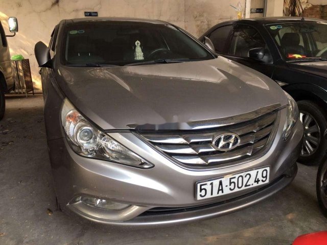 Bán Hyundai Sonata năm 2013, màu bạc, nhập khẩu số tự động