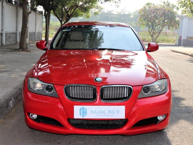 Cần bán BMW 320i năm 2010, nhập khẩu nguyên chiếc 0