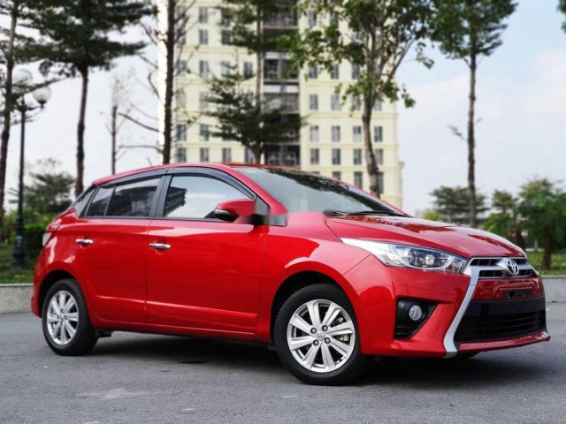 Bán ô tô Toyota Yaris năm 2015, màu đỏ, nhập khẩu nguyên chiếc