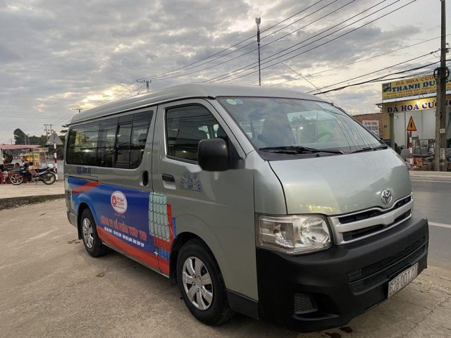 Bán Toyota Hiace năm 2010, nhập khẩu