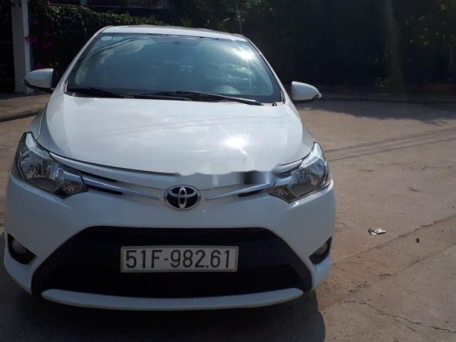 Bán Toyota Vios đời 2016, màu trắng giá cạnh tranh