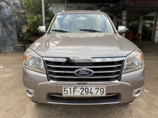 Bán ô tô Ford Everest 2010, màu bạc xe gia đình0