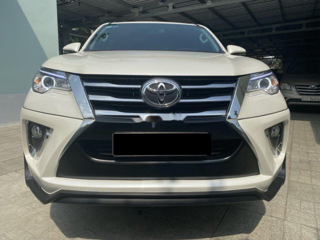 Cần bán lại xe Toyota Fortuner đời 2018, màu trắng, xe nhập0