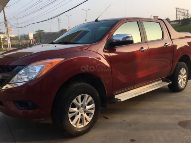 Xe Mazda BT 50 năm 2014, màu đỏ, nhập khẩu số tự động