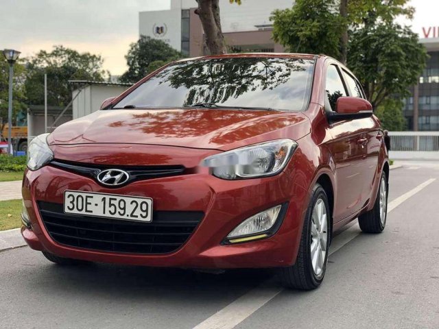 Bán Hyundai i20 AT sản xuất năm 2013, nhập khẩu, 375 triệu