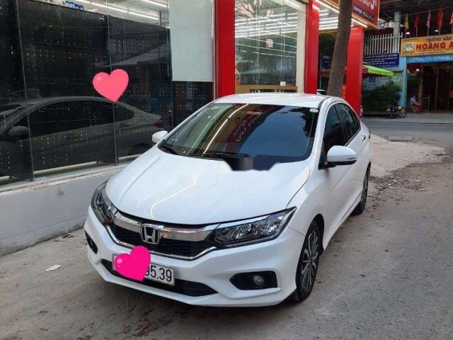 Cần bán lại xe Honda City đời 2018, màu trắng, nhập khẩu nguyên chiếc, giá tốt