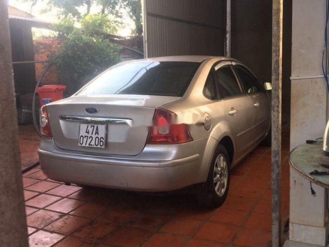 Bán ô tô Ford Focus đời 2008, màu bạc, giá chỉ 195 triệu0