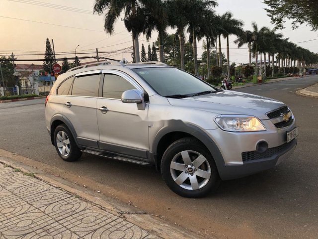 Cần bán Chevrolet Captiva đời 2008, màu bạc, nhập khẩu giá cạnh tranh