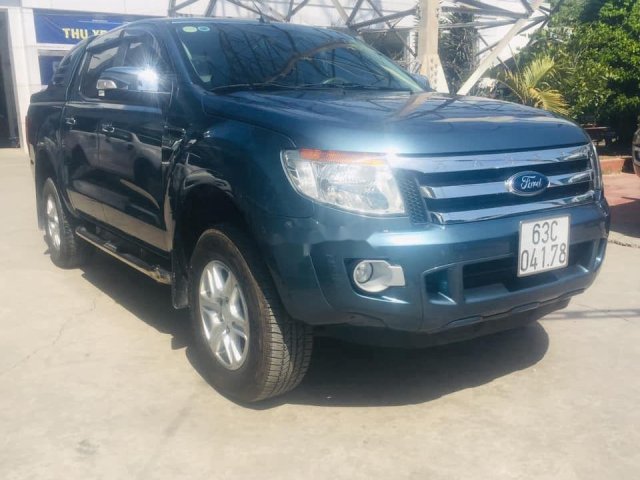 Cần bán lại xe Ford Ranger XLT MT năm 2014, nhập khẩu0