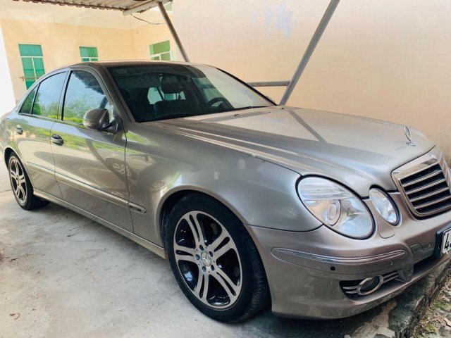 Bán Mercedes E class đời 2008, màu bạc, nhập khẩu nguyên chiếc0