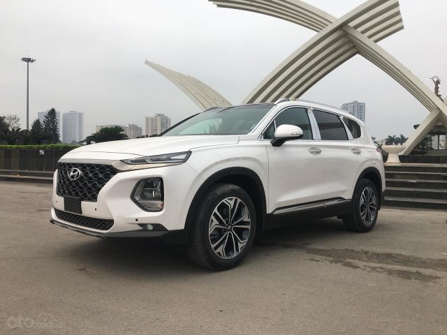 Hyundai Santa Fe phiên bản dầu cao cấp - siêu khuyến mại ngay hôm nay liên hệ: 09610013570