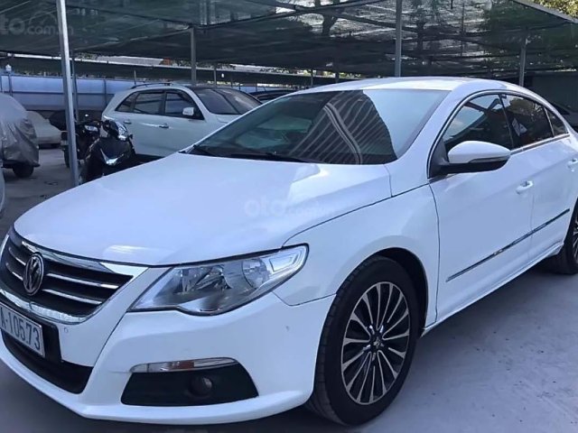 Cần bán Volkswagen Passat CC đời 2011, màu trắng, nhập khẩu nguyên chiếc xe gia đình0