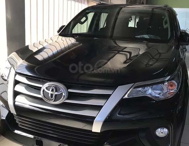 Bán Toyota Fortuner 2.4 sản xuất 2017, màu đen, xe nhập  0