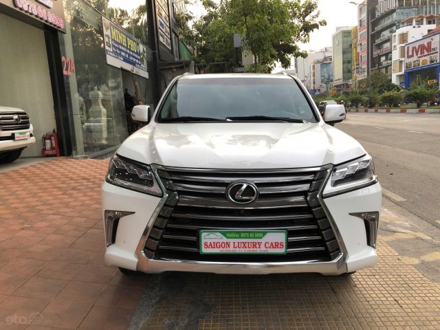 Cần bán Lexus LX570 đời 2016 còn mới