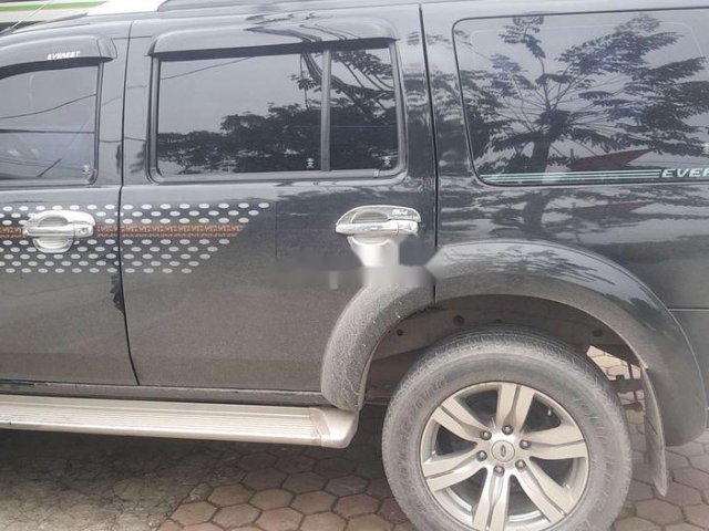 Bán xe Ford Everest 2011, màu đen, 410tr0