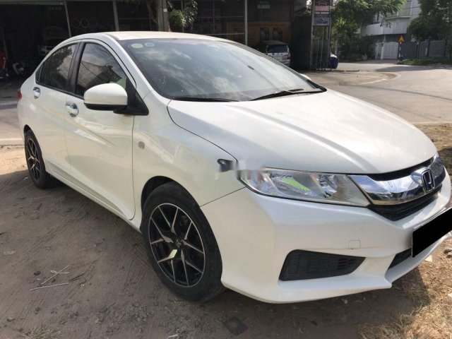 Bán Honda City 2016, màu trắng số sàn, giá tốt