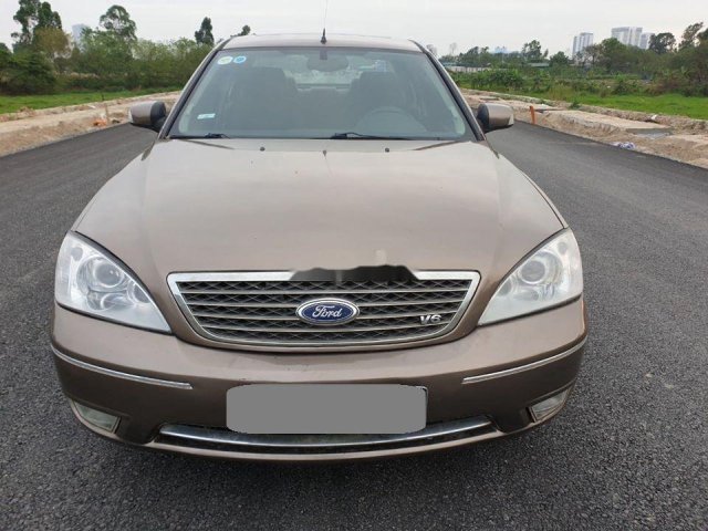 Bán ô tô Ford Mondeo đời 2005, số tự động, vàng kim