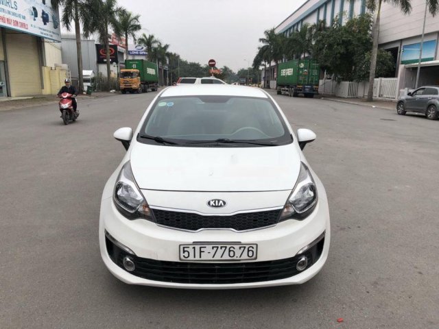 Bán Kia Rio đời 2016, màu trắng, nhập khẩu Hàn Quốc số sàn