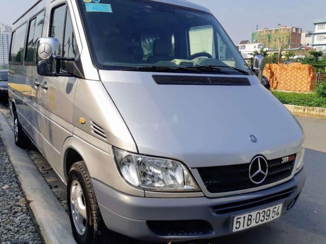 Bán xe Mercedes Sprinter đời 2004, màu bạc còn mới, 160tr0