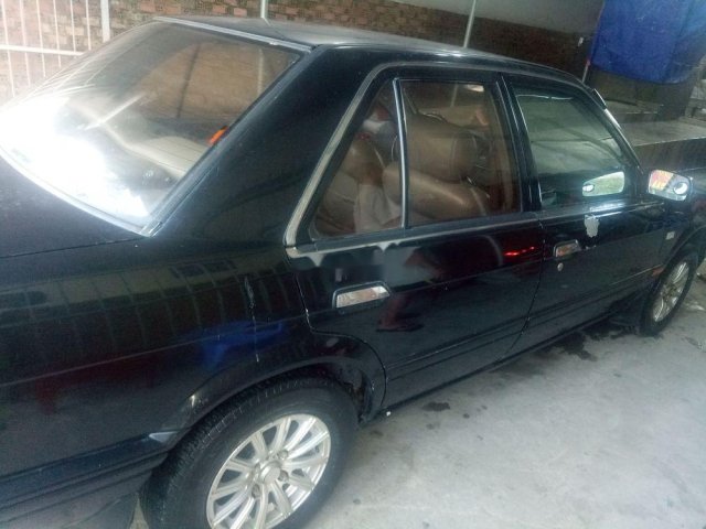 Bán Nissan Bluebird 1989, màu đen, xe nhập, giá chỉ 55 triệu