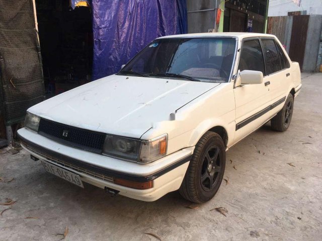 Cần bán gấp Toyota Corolla sản xuất năm 1984, nhập khẩu0