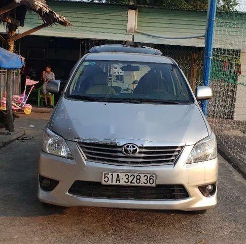 Bán Toyota Innova sản xuất năm 2012, màu bạc0