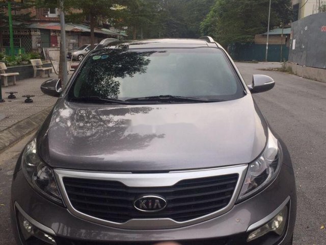 Cần bán Kia Sportage sản xuất 2010, màu xám, nhập khẩu, chính chủ