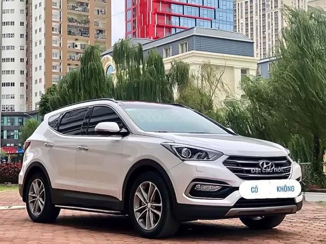 Bán Hyundai Santa Fe đời 2017, màu trắng, giá chỉ 920 triệu