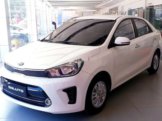 Hỗ trợ giao xe tận nhà - Hỗ trợ trả góp tối đa, Kia Soluto 1.4AT Deluxe đời 2020, màu trắng0