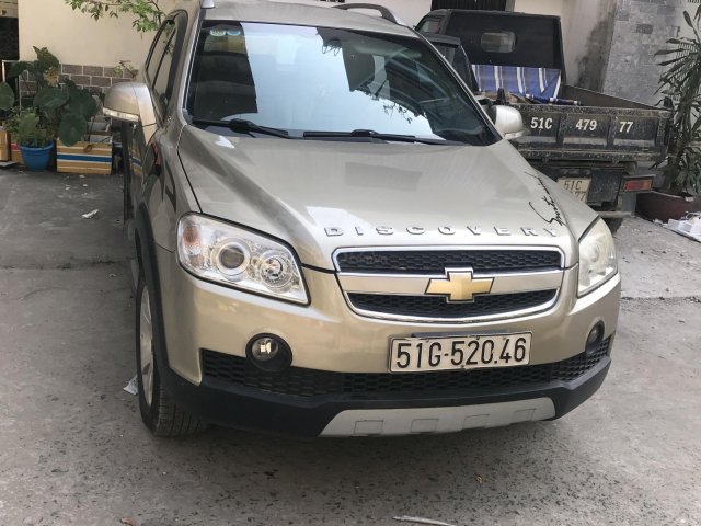 Bán gấp xe Chevrolet Captiva 2009 LT màu vàng hoàng kim, giá rẻ0