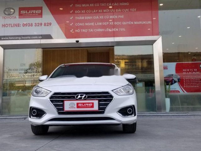 Bán ô tô Hyundai Accent sản xuất năm 2018, màu trắng, xe gia đình, giá chỉ 500 triệu