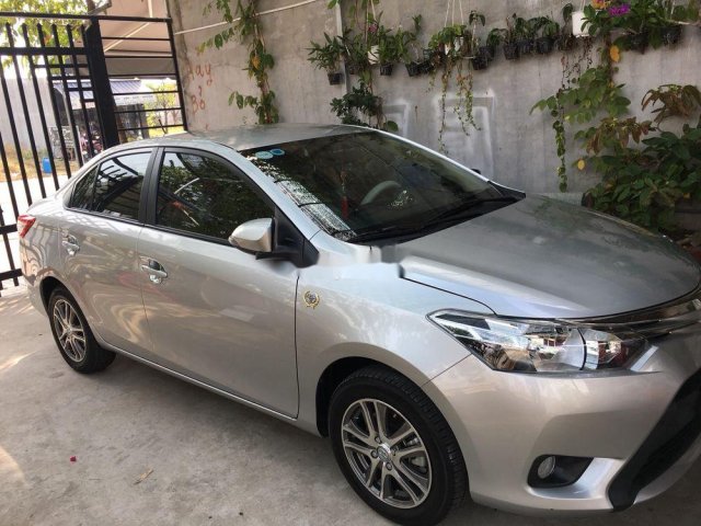 Cần bán lại xe Toyota Vios đời 2018, màu bạc chính chủ, giá chỉ 460 triệu