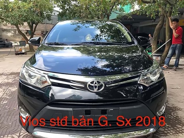 Cần bán Toyota Vios sản xuất 2018, màu đen, số tự động, giá 489tr