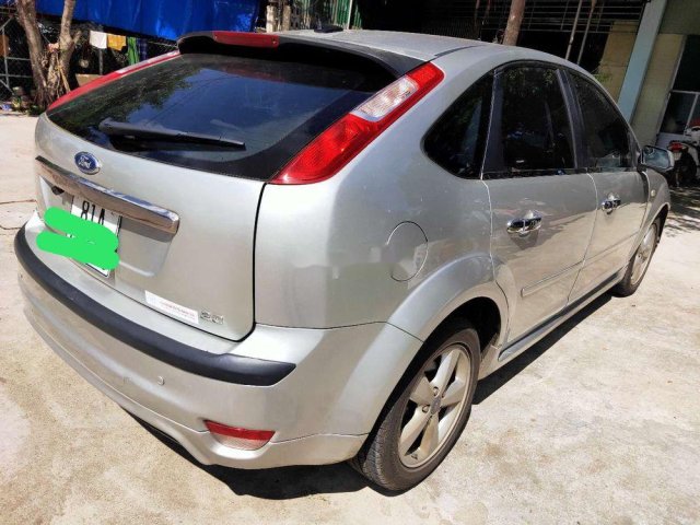 Cần bán xe Ford Focus sản xuất 2008, màu bạc, nhập khẩu nguyên chiếc, giá chỉ 252 triệu0