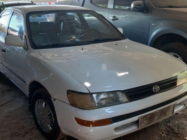 Cần bán gấp Toyota Corolla đời 1997, màu trắng, nhập khẩu giá cạnh tranh0
