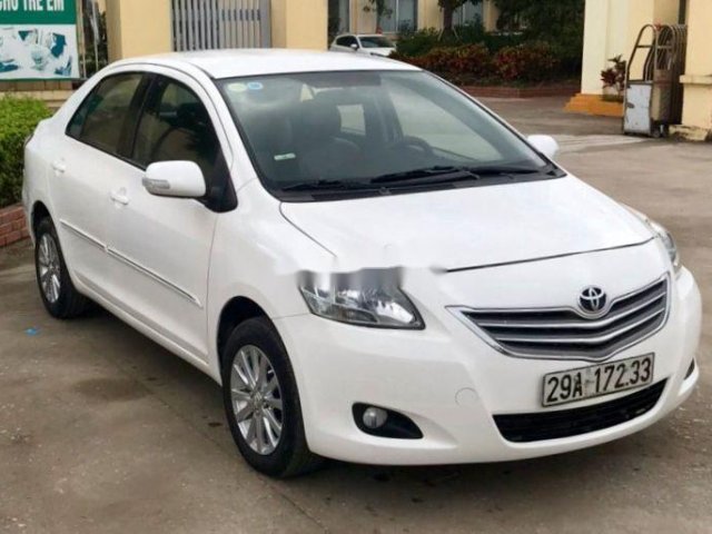 Bán Toyota Vios đời 2011, màu trắng số sàn, giá chỉ 246 triệu