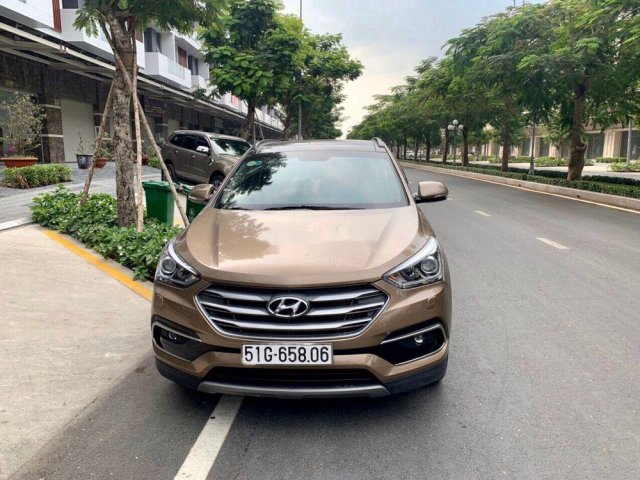 Bán xe Hyundai Santa Fe 2.2AT 4WD đời 2018, màu nâu0