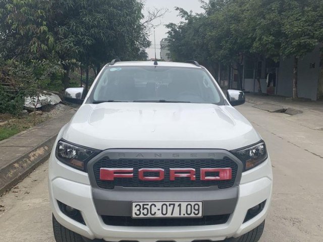 Cần bán lại xe Ford Ranger AT đời 2016, màu trắng, xe nhập giá cạnh tranh0